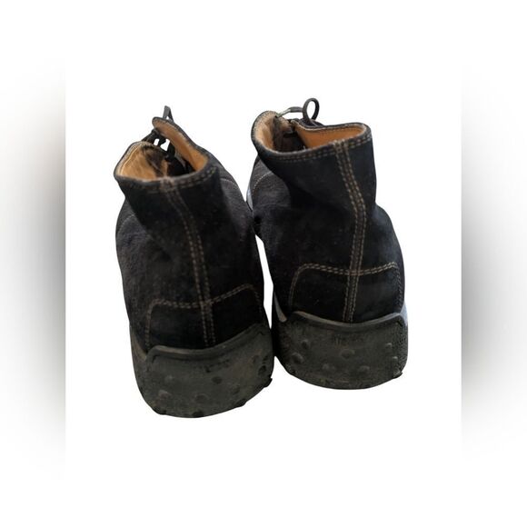 Tod’s Suede chukka boots With Rubber Soles main image 8